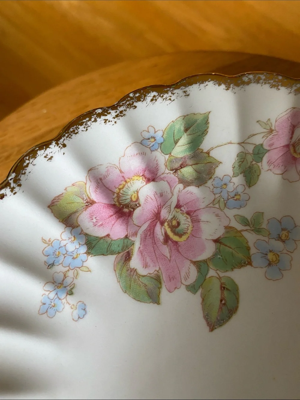 Vtg Limoge China Rose Scalloped 7 1/4” Dessert/Bread/Salad Plates set of 8